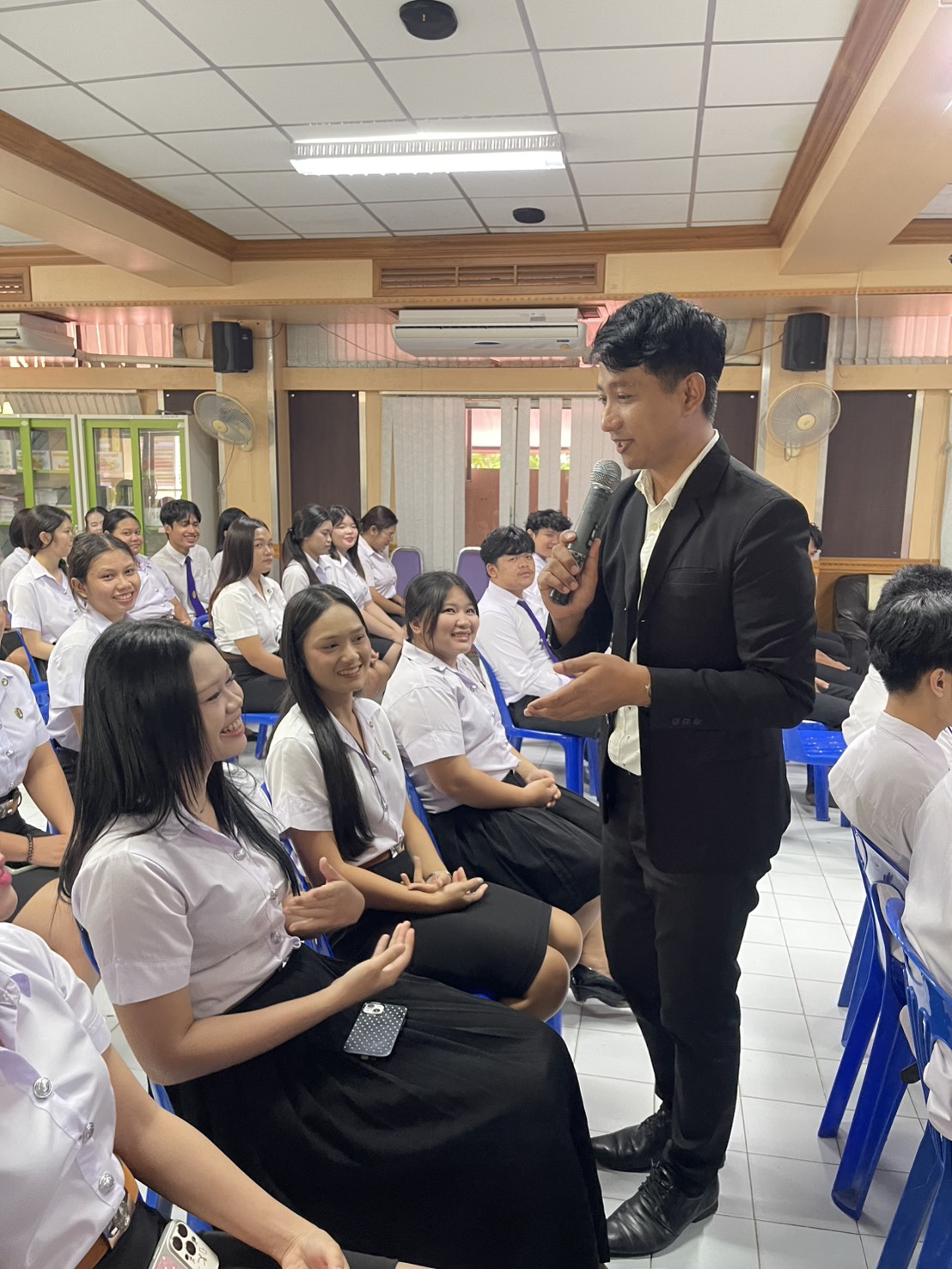 เสริมสร้างบุคลิกภาพ